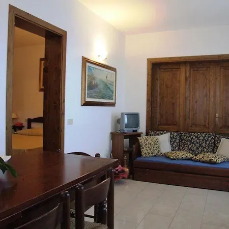 Sleeps 3 Pool Wifi